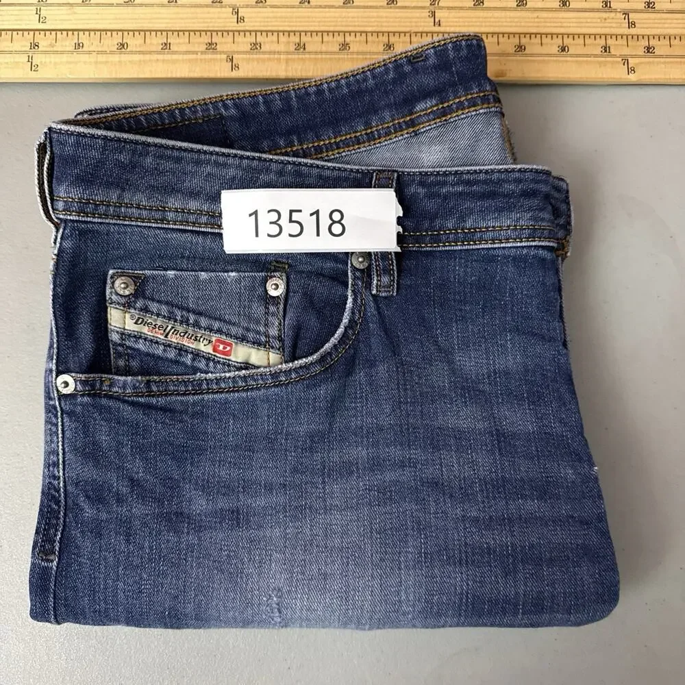 Diesel Waykee Regular Straight Jeans Mens 36X32 Medium Wash Button Fly